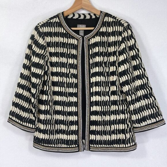 Chico's Travelers Pleated Darby  Black&White Jacket Size Small - Picture 1 of 7